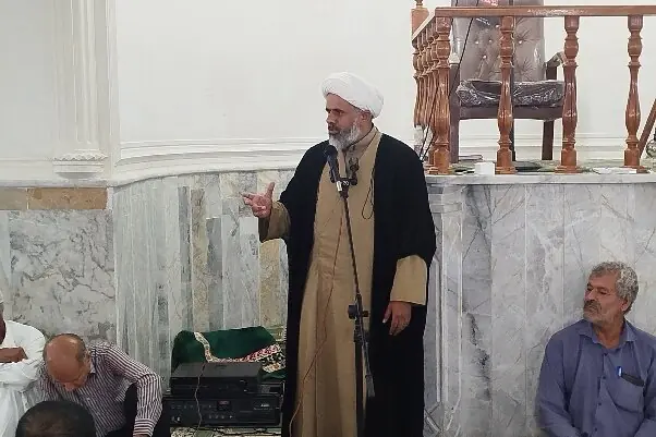 امام جمعه جاسک: وحدت شیعه و سنی توطئه دشمنان را خنثی میکند