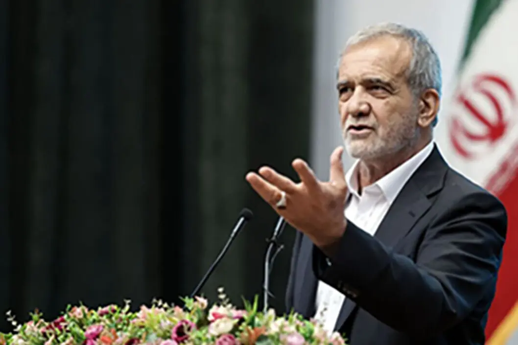 رهبر شهید وحدت اسلامی را اصلی راهبردی برای عزت، استقلال میدانستند