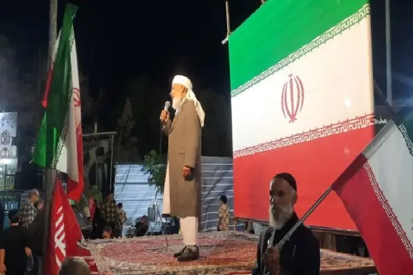  مولوی عاشوری: وحدت امت اسلامی سد راه نفوذ بیگانگان است