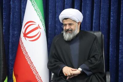 امام جمعه دشتی:فلسفه وجودی دستگاههای اجرایی گرهگشایی از کار مردم است