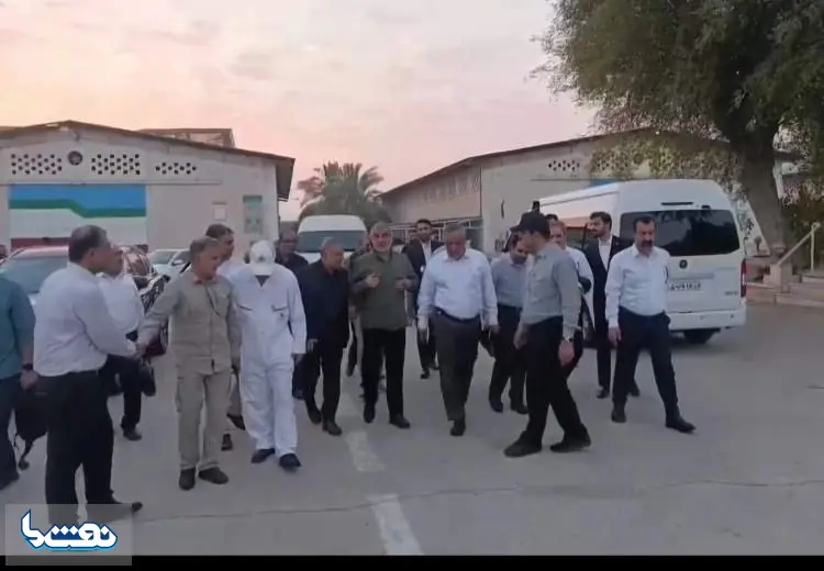  بازدید نایب رئیس مجلس از اسکله عملیاتی نفت فلات قاره | نفت ما
