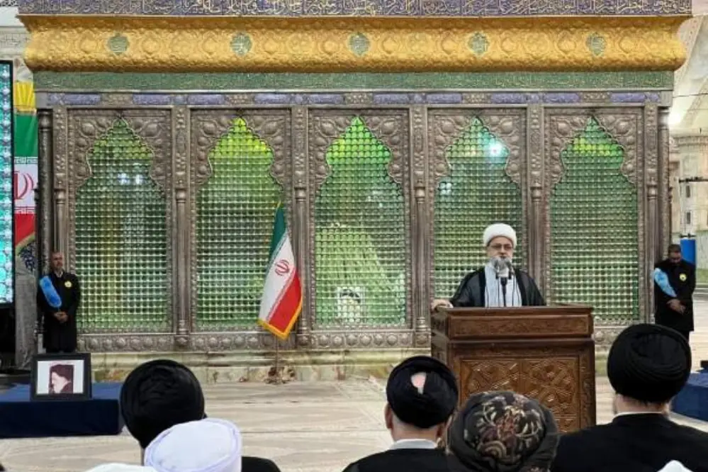 صلحِ تحمیلی عزت نمیآورد؛ معیار ما عدالت است