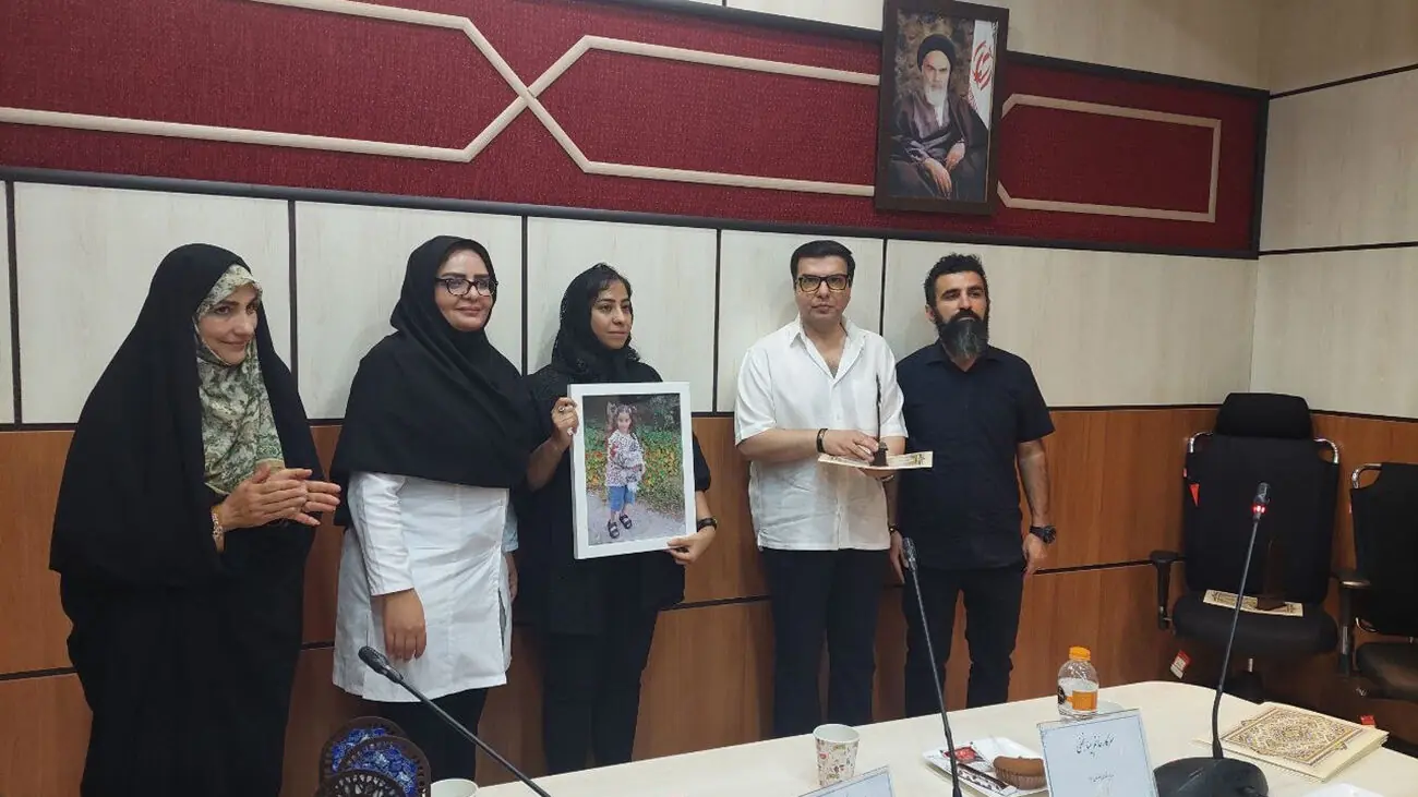 «بابا هنوز زندهای... قلبت جای دیگری میتپد»
