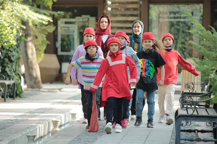  دختر برقی اکران آنلاین شد