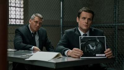  ۸ اقتباس تلویزیونی برتر از کتاب‌های غیرداستانی| از Orange Is the New Black تا Mindhunter