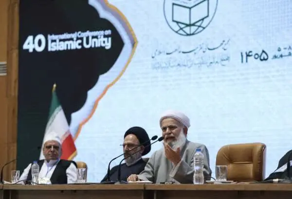 مولوی اسحاق مدنی: اختلاف فکری نباید به درگیری میان مسلمانان منجر شود