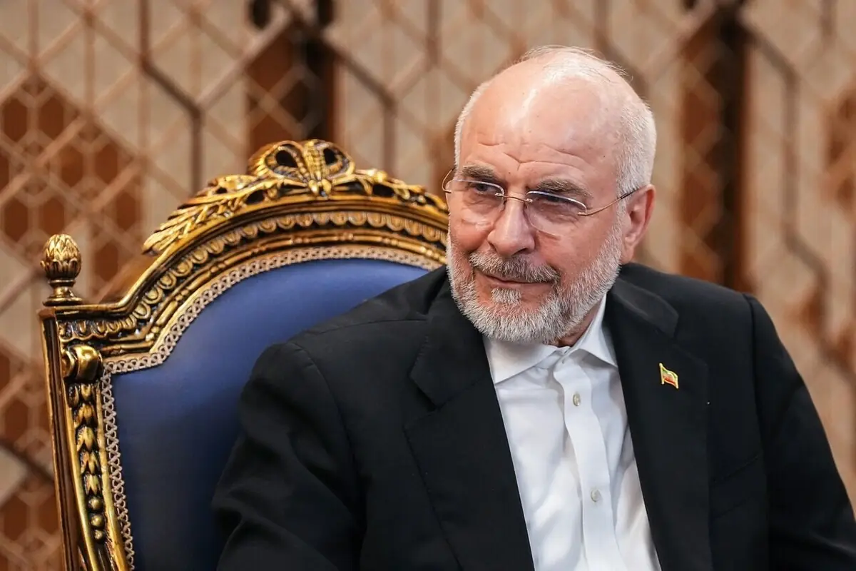 رئیس مجلس در پیامی به مناسبت هفته دولت: اختلاف و فرسایش توان داخلی، دقیقاً همان چیزی است که دشمن میخواهد | خدمت به مردم در جنگ اقتصادی، بخشی از دفاع ملی است