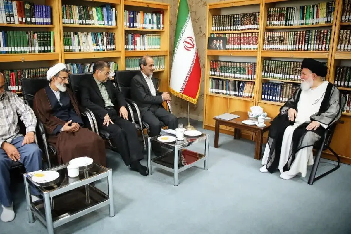 آیت الله علمالهدی: مقاومت آزادگان، کشور را به اقتدار امروز رساند