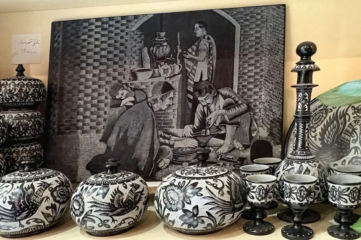  هنر اصیل قلم زنی بر سنگی خاص در مشهد | ذوق و هنر در دل سنگ