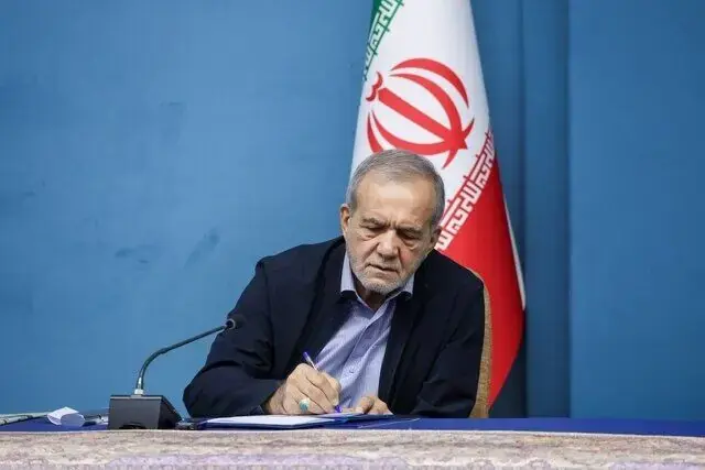 پزشکیان با دولت و ملت نپال همدردی کرد