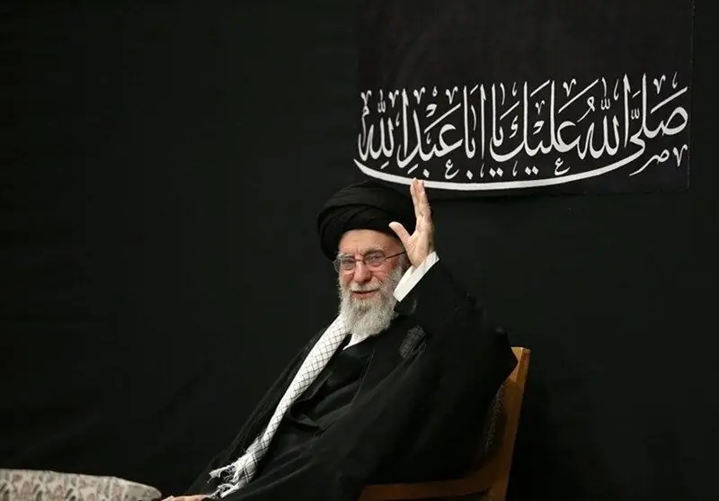 عکسهای دیدهنشده از رهبر شهید در منزل مرحوم صافی گلپایگانی