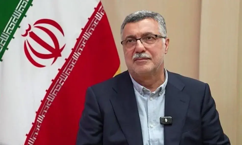 ظفرقندی: مرکز کامل درمان و تشیخص بیماران سرطانی در زاهدان افتتاح میشود / نیروی بومی برای مناطق محروم استخدام میکنیم + فیلم
