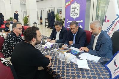 گفتوگوی بیواسطه مدیران عالی بانک رفاه کارگران با مردم در هفته دولت - تسنیم