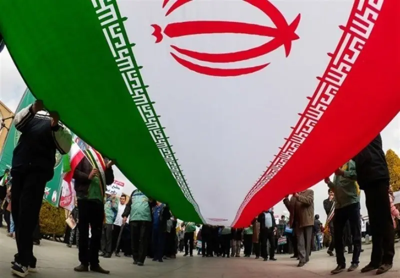 مولوی حسنزهی: بدون وحدت مقاومت در برابر دشمن پایدار نمیماند - تسنیم