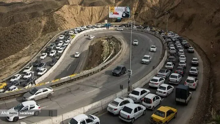 جاده چالوس و آزادراه تهران ـ شمال از ساعت ٩ یکطرفه میشود