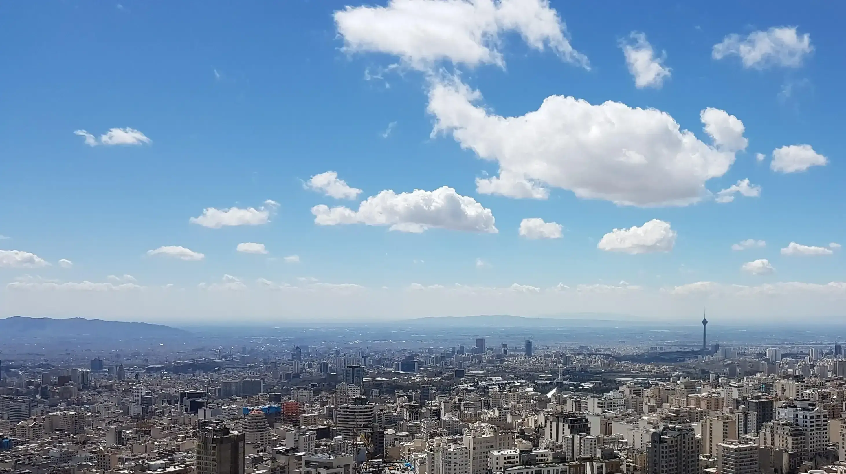  هواشناسی: دمای تهران در روزهای آینده کاهش می‌یابد