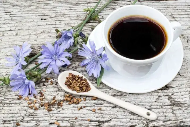  چند نوشیدنی مناسب برای جایگزینی با قهوه