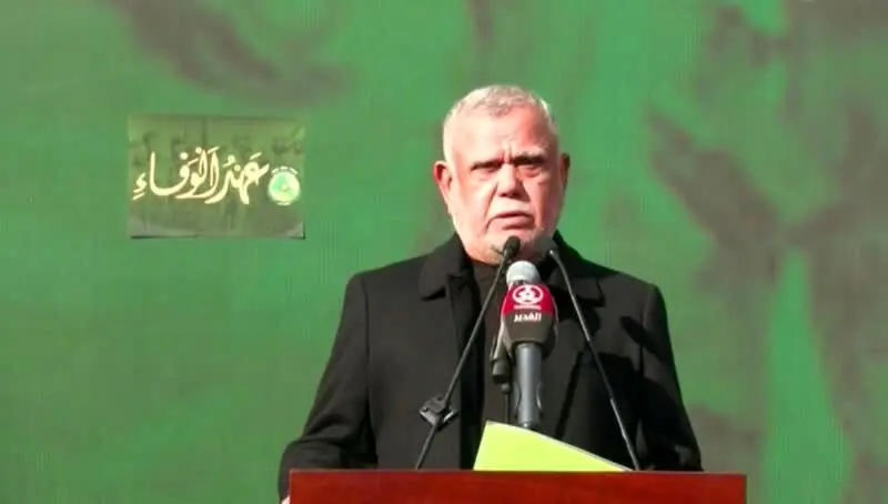 العامری: قانون حشد الشعبی را تصویب میکنیم