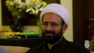  روایت  فرزند شهید لاریجانی از عطری که پدرش به رهبر شهید هدیه کرد