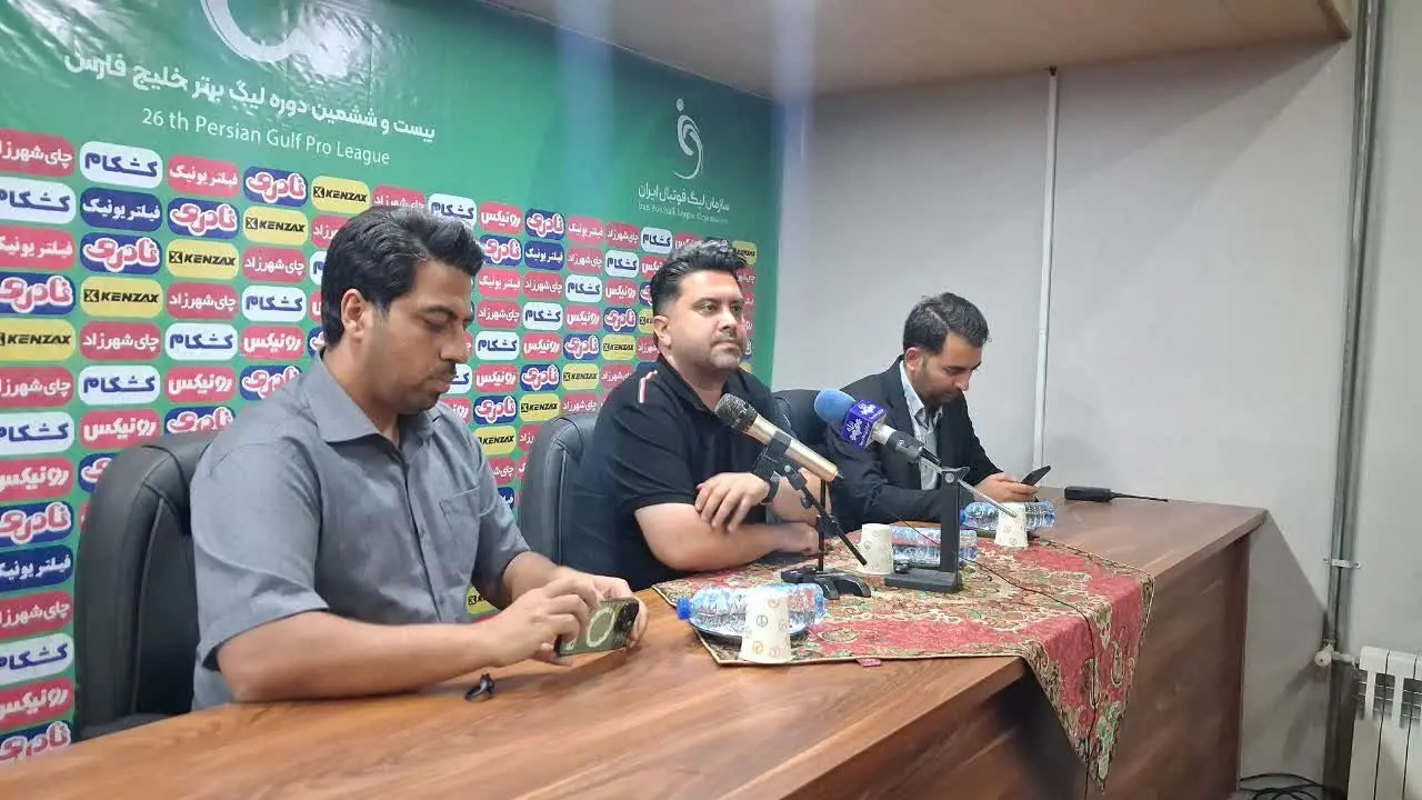  انتقاد سرمربی چادرملو از داوری‌ها