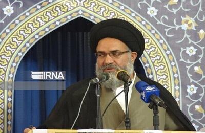  امام جمعه یاسوج: دولت در شرایط جنگی مورد حمایت قرار گیرد