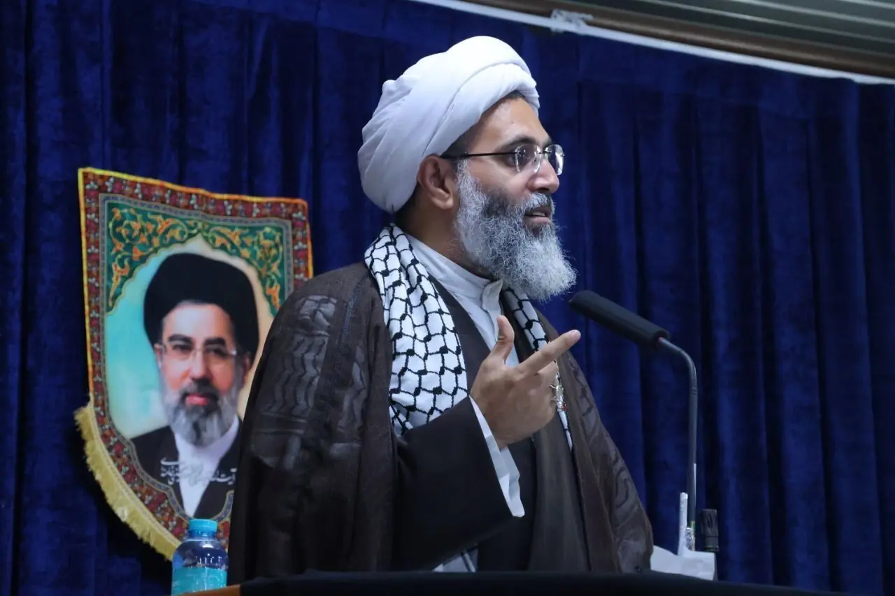 امام جمعه قشم: خیابان از طراحی دشمن برای فروپاشی به میدان نمایش اقتدار ملی تبدیل شد