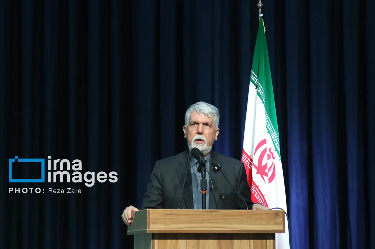  حمایت صریح رهبر انقلاب از رئیس‌جمهور جای هیچ‌گونه توجیه برای دوقطبی ساز را باقی نمی‌گذارد