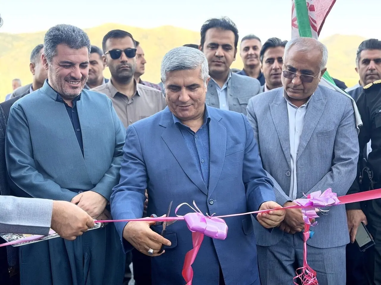  سه طرح اقتصادی و ورزشی در مریوان بهره‌برداری شد