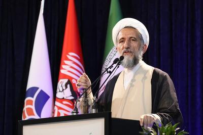  امام جمعه قزوین: بازگشت دشمن به تحریم نشانه شکست راهبرد نظامی است
