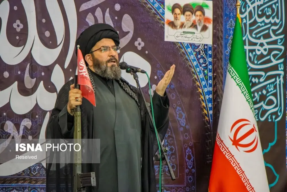  امام جمعه زنجان: ایران قوی در گرو دولت قوی و ملت قوی است