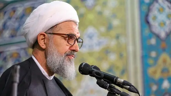 امام جمعه موقت تبریز: حفظ عزت و منافع کشور باید در مذاکرات مورد توجه قرار گیرد