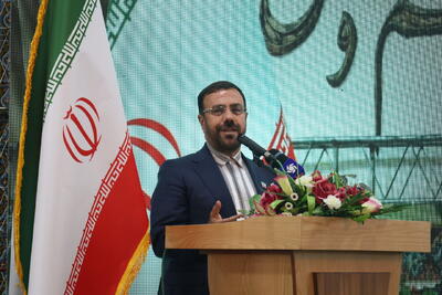 استاندار: فارس در ۶ ماهه نخست امسال رتبه نخست پروژههای عمرانی کشور را کسب کرد