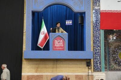  امام جمعه ارومیه: مسئولان زمینه امیدآفرینی در جامعه را فراهم کنند