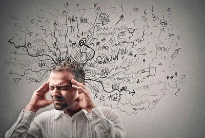  افکار منفی چیست و چرا ذهن ما را درگیر می‌کند؟