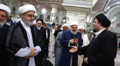 ادای احترام مهمانان خارجی چهلمین کنفرانس وحدت اسلامی به مقام شامخ حضرت امام خمینی (س) - مردم سالاری آنلاین