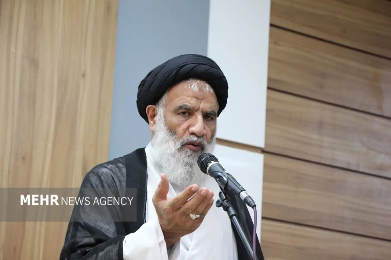 طراحیهای شوم دشمنان در نهایت منجر به فروپاشی جبهه استکبار میشود