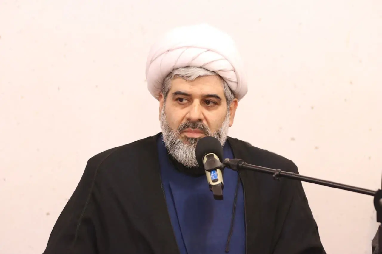 تبیین معارف اسلام ناب نیازمند تربیت نیروهای فکری و میدانی است