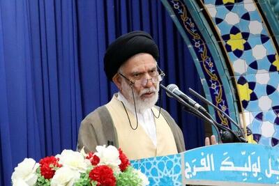  امام جمعه دیّر: جناح‌های سیاسی در کنار مسئولان و ملت باشند