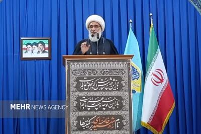  امام جمعه بوشهر: کوچک‌ترین تعرض دشمن را با بزرگ‌ترین ضربه پاسخ می‌دهیم