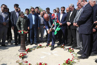 میدری کلنگ مرکز توانبخشی «بابالحوائج» کازرون را به زمین زد