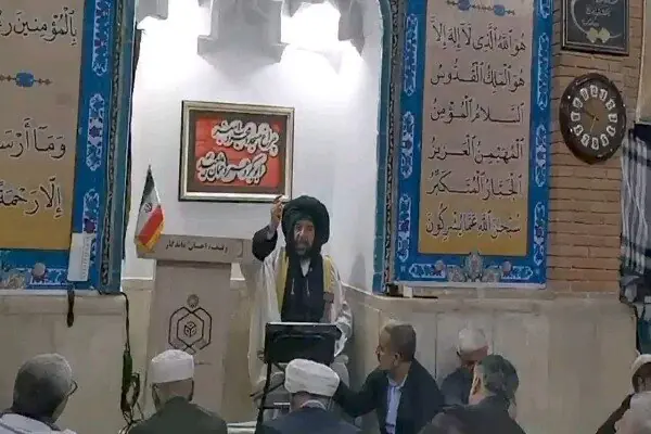  امام جمعه موقت سنندج: اجتماعات دینی خشم دشمنان را برمی‌انگیزد