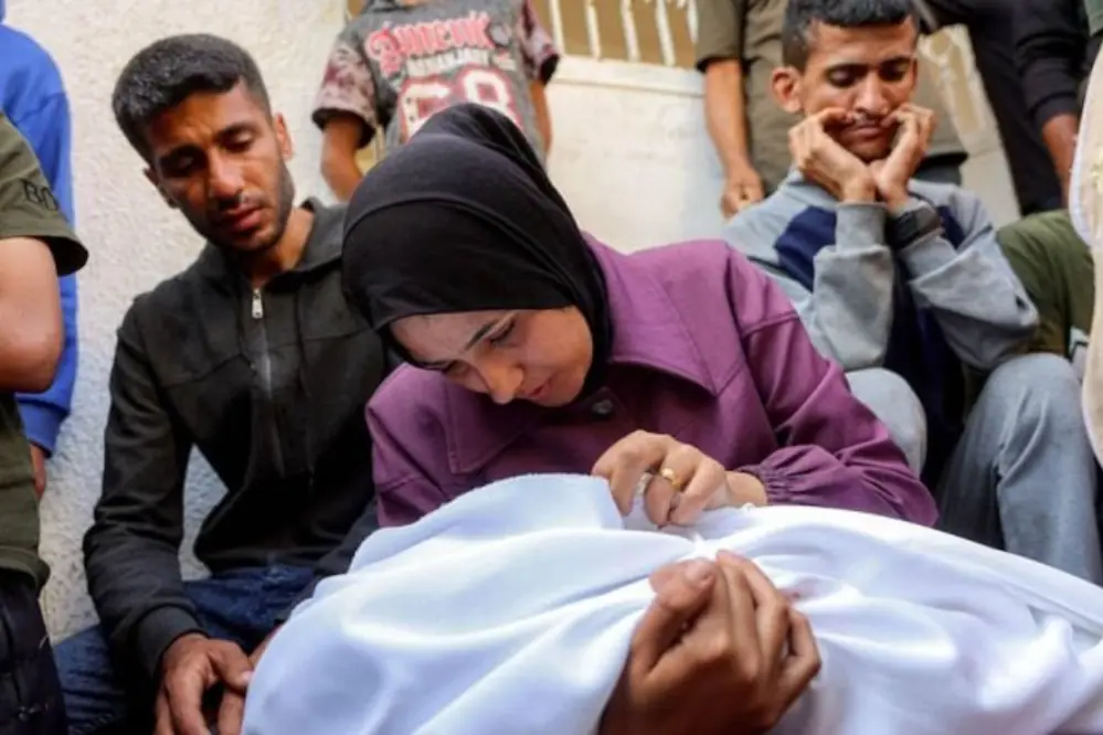 کشف 233 پیکر شهید از زیر آوار غزه