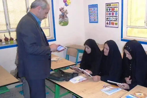 رویکرد نوین سواد آموزی در استان سمنان؛ توانمندسازی و عبور از الفبا