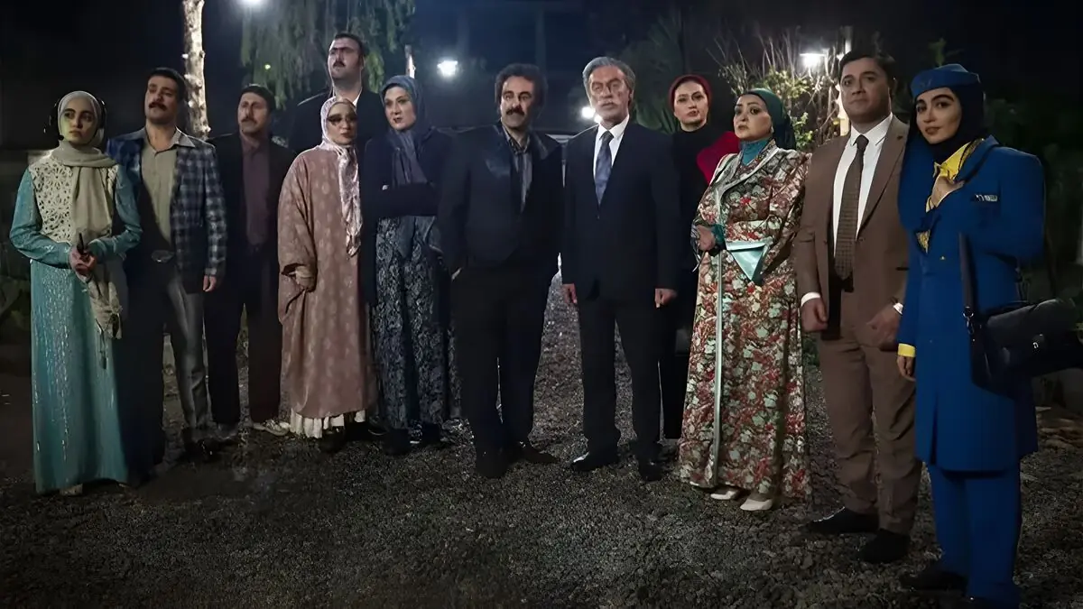 فیلم/ تغییر چهره جذاب بازیگران «پایتخت» قبل و بعد از گریم / از مژه های نسرین نصرتی و موهای بلند هومن حاجی عبداللهی تا سبیل احمد مهران فر و محسن تنابنده