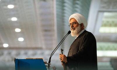 خطیب نماز جمعه تهران: خاندان پهلوی پرچمدار سیاست های ضدحجاب بودند