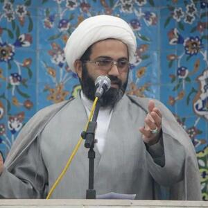 امام جمعه بنجار: باید برنامه بلندمدت برای توسعه منطقه سیستان تدوین شود که با تغییر دولتها متوقف نشود