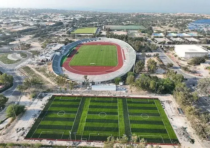 پیشکسوتان استقلال و پرسپولیس در کیش مقابل هم قرار میگیرند