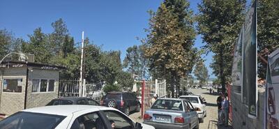  آقای استاندار؛ سواحل عمومی گیلان، سرگردنه نیست/ هم برای ماشین پول می‌گیرند و هم برای تمام افراد خانواده!