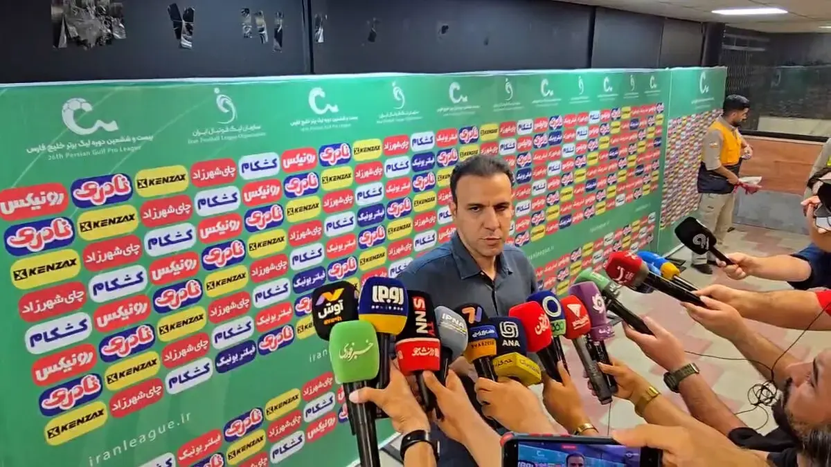  خلیلی: اورونوف اصلا ناراحت نیست؛ گرا را اوسمار به پرسپولیس آورد، نه من!