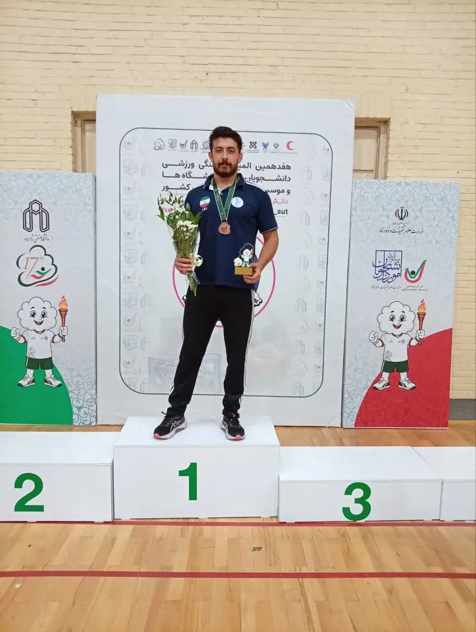درخشش کشتیگیر دانشگاه تبریز در المپیاد دانشجویان کشور